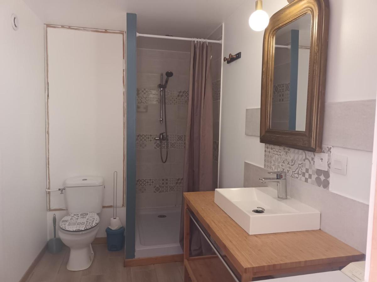 Studio du clocher Rigarda Extérieur photo